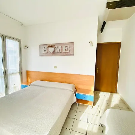 Augustus - Piazza Mazzini - Vicino Al Mare - Immobil Relax Апартаменты