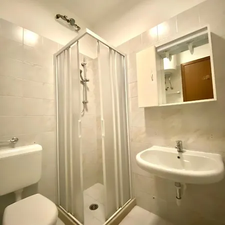Apartment Augustus - Piazza Mazzini - Vicino Al Mare - Immobil Relax *