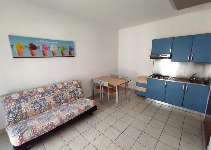 Augustus - Piazza Mazzini - Vicino Al Mare - Immobil Relax * 리도 디 예솔로