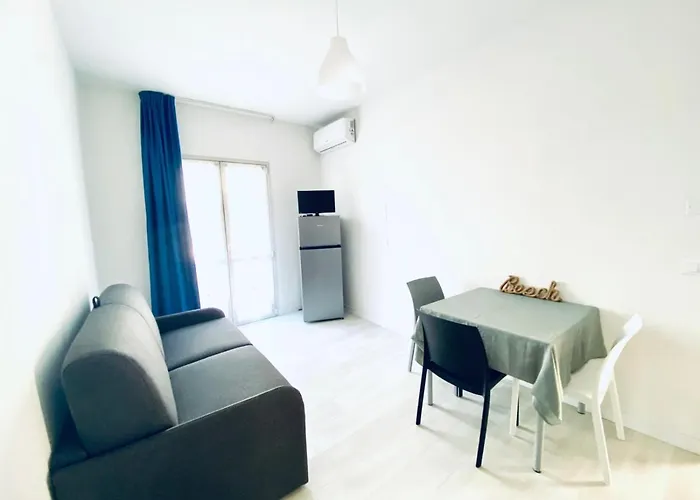 아파트 Augustus - Piazza Mazzini - Vicino Al Mare - Immobil Relax *