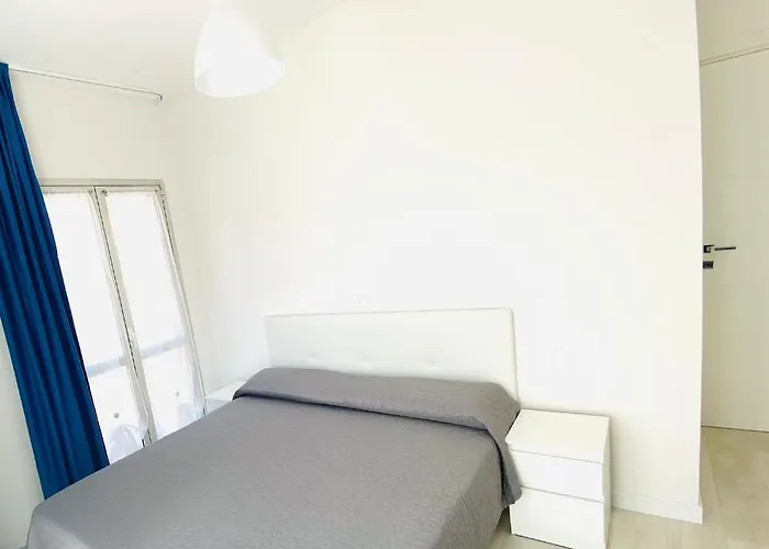 아파트 Augustus - Piazza Mazzini - Vicino Al Mare - Immobil Relax *