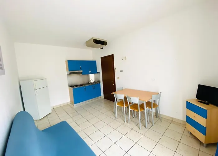 Augustus - Piazza Mazzini - Vicino Al Mare - Immobil Relax *