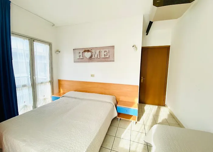 Augustus - Piazza Mazzini - Vicino Al Mare - Immobil Relax 아파트