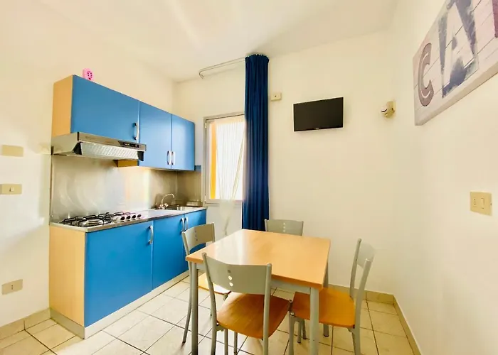 Augustus - Piazza Mazzini - Vicino Al Mare - Immobil Relax 아파트 *