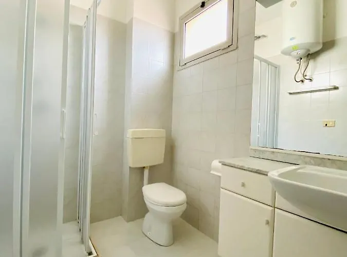 Augustus - Piazza Mazzini - Vicino Al Mare - Immobil Relax 아파트 리도 디 예솔로