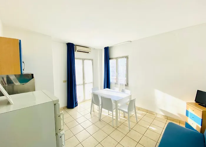 Augustus - Piazza Mazzini - Vicino Al Mare - Immobil Relax *